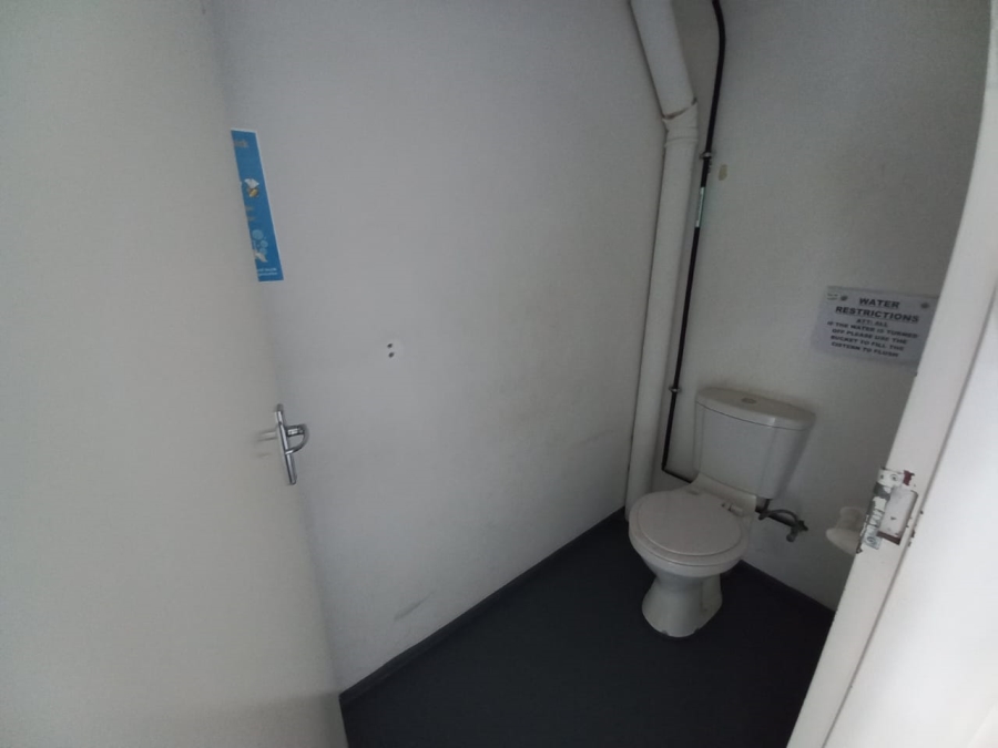 To Let commercial Property for Rent in Montague Gardens Western Cape